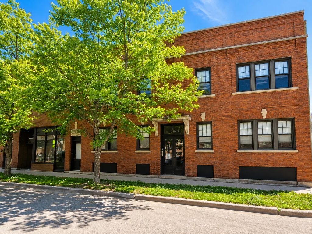 2991 N Lawndale Avenue 1, Chicago