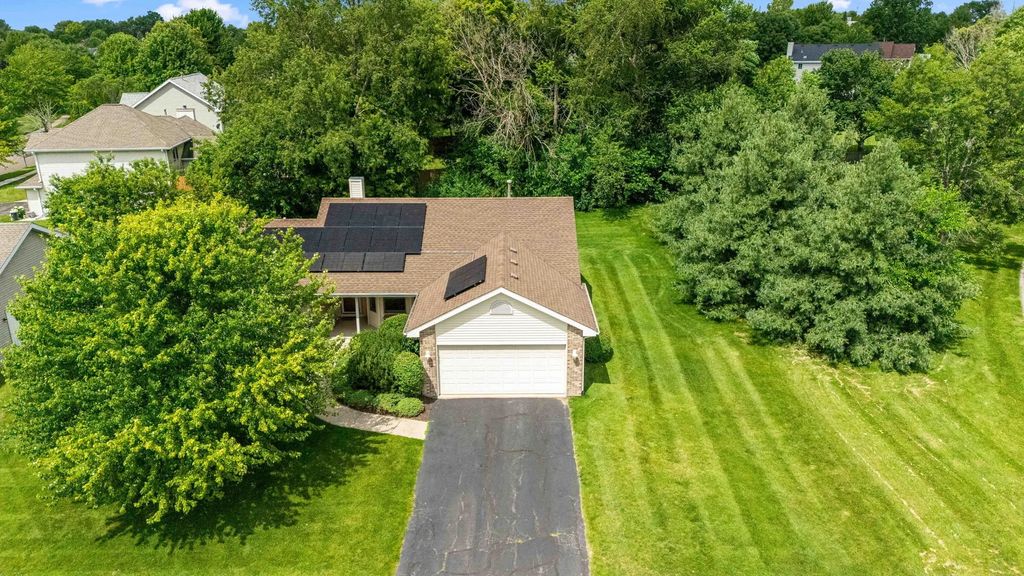 3636 Adler Lane, Rockford