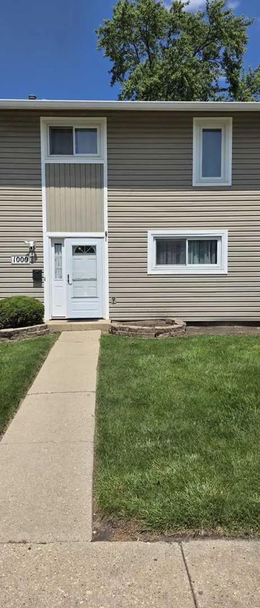 1000 Sandpiper Court, Bartlett