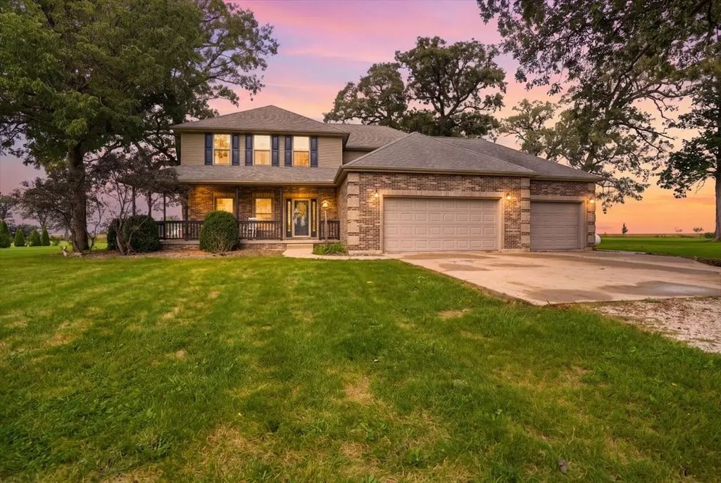 11141 E 1707 North Road, Pontiac