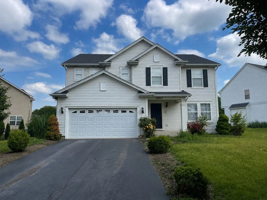 24220 Mill Creek Lane, Plainfield