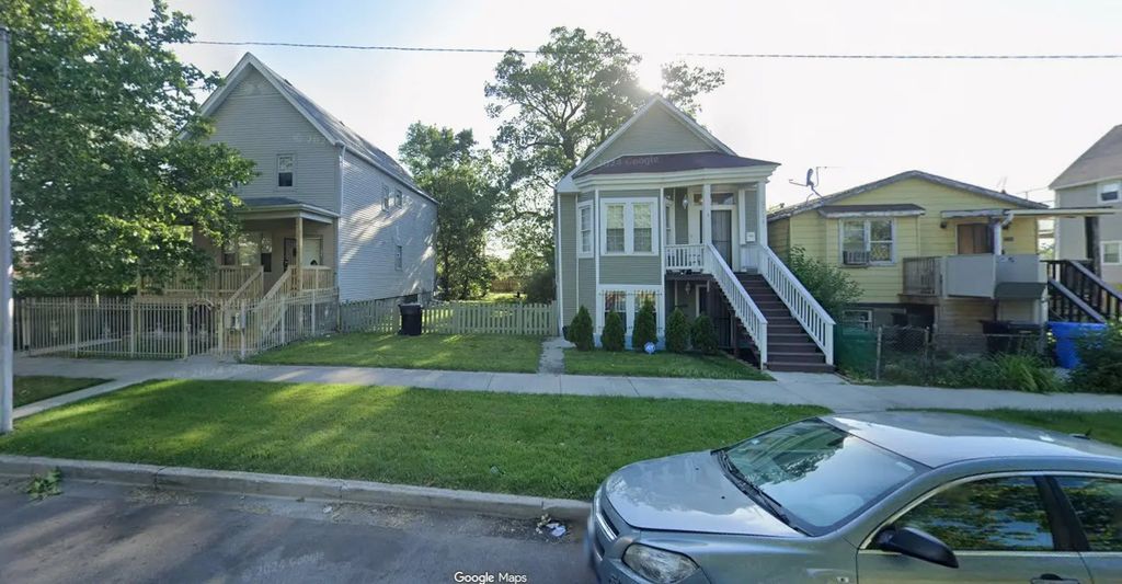 5720 S La Salle Street, Chicago