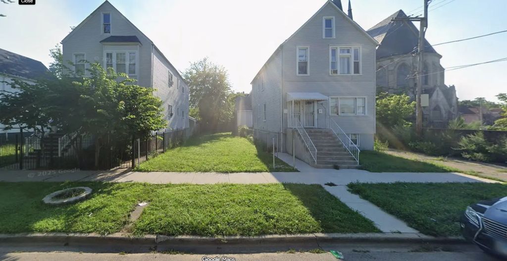 5843 S Shields Avenue, Chicago