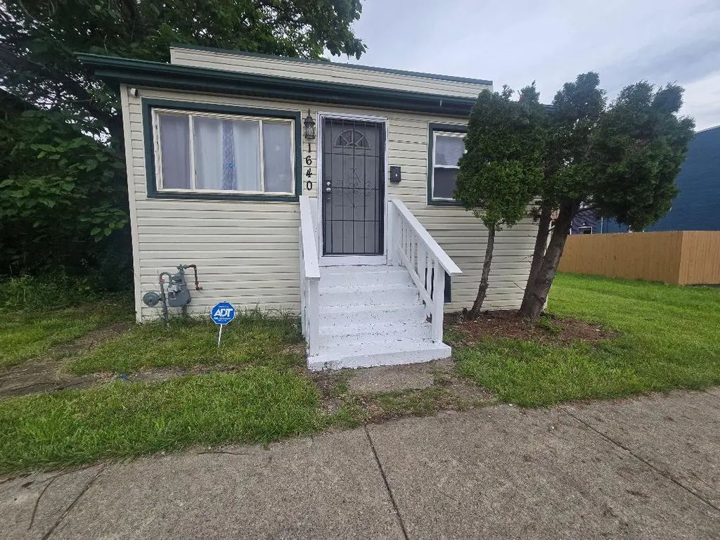 1640 Butler Street, Chicago Heights