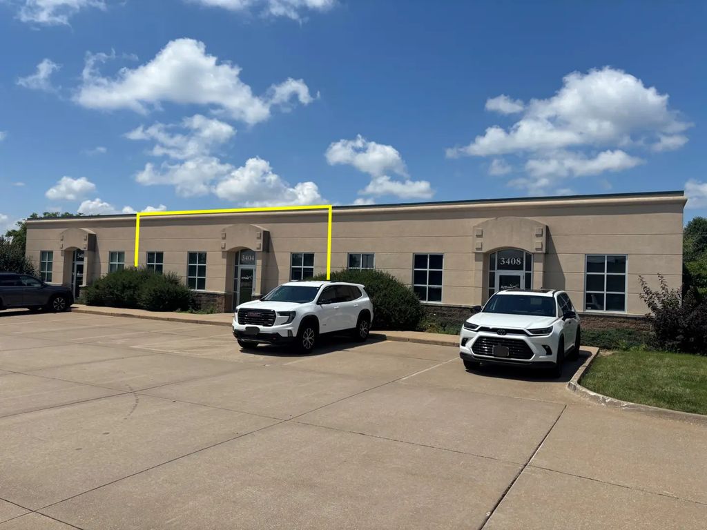 3404 Towne Pointe Drive, Bettendorf