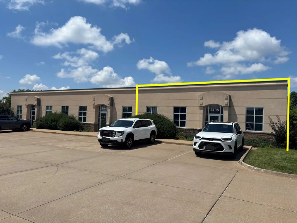 3408 Towne Pointe Drive, Bettendorf