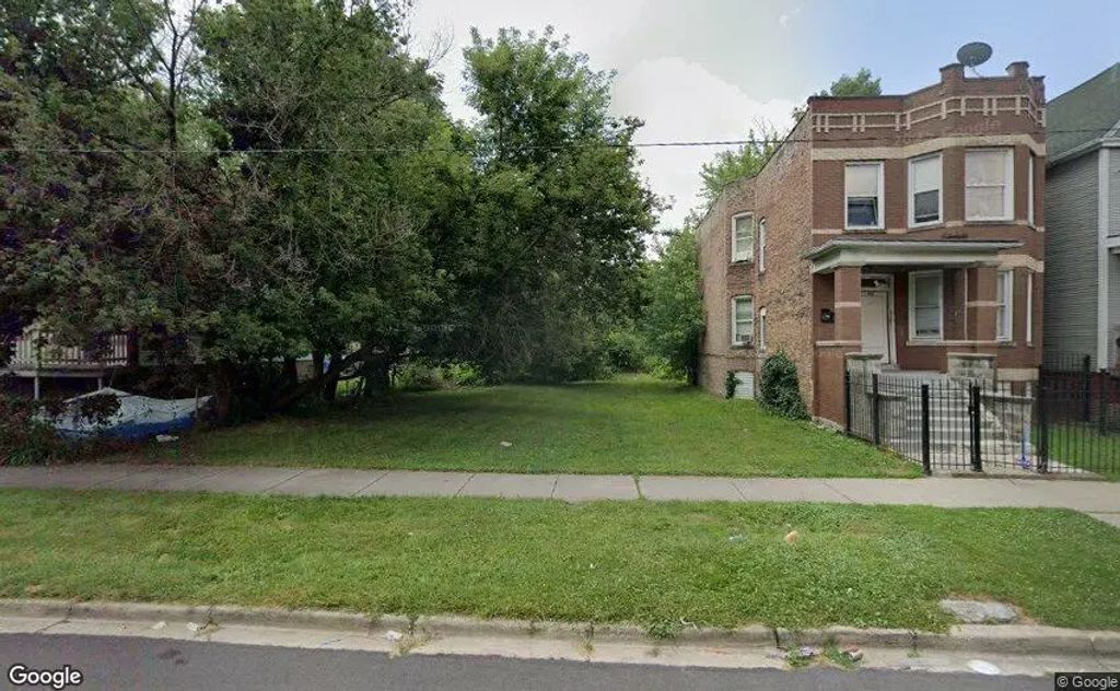 529 W 61st Place, Chicago