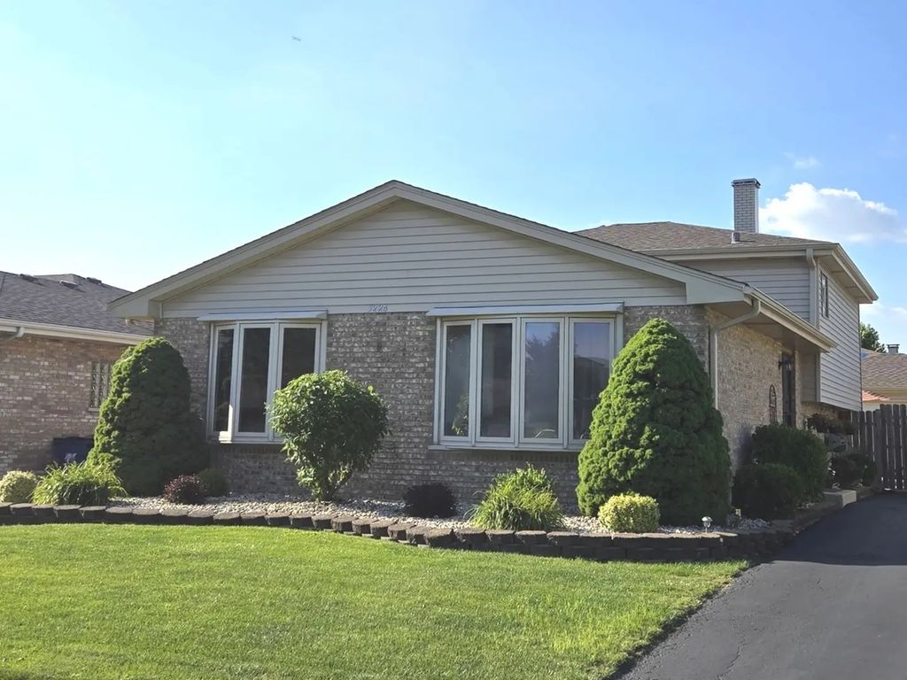5224 W 121st Place, Alsip