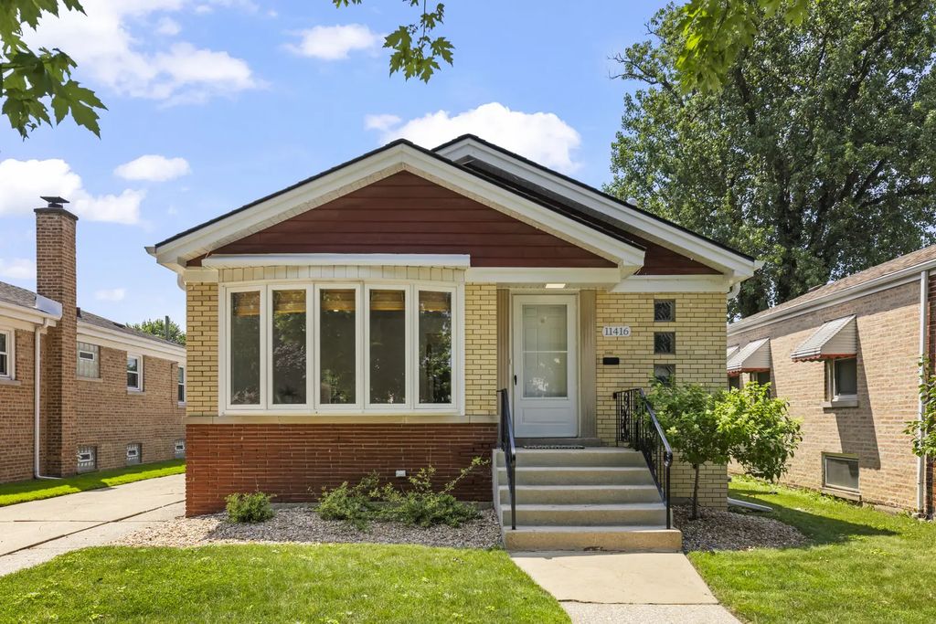 11416 S Sawyer Avenue, Chicago, 60655