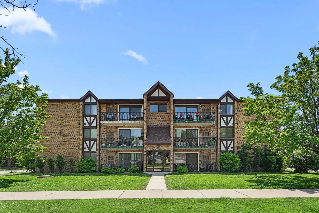 17510 71st Court 3b, Tinley Park