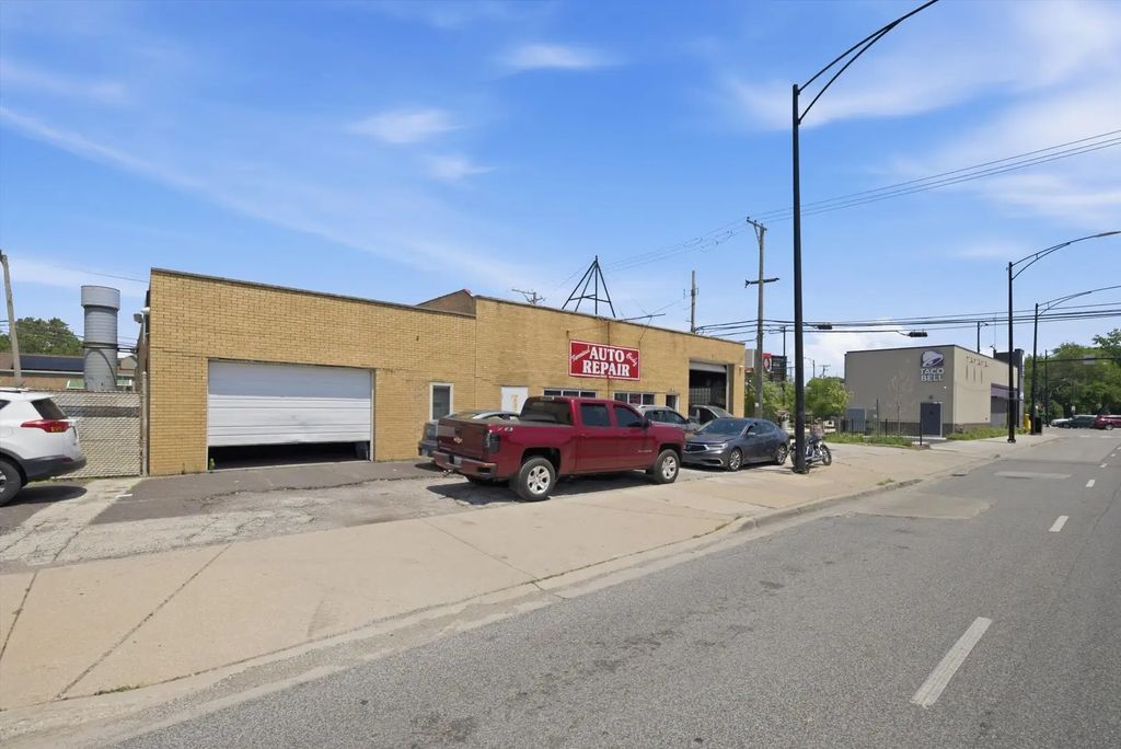 4814 W 47th Street, Chicago, 60638