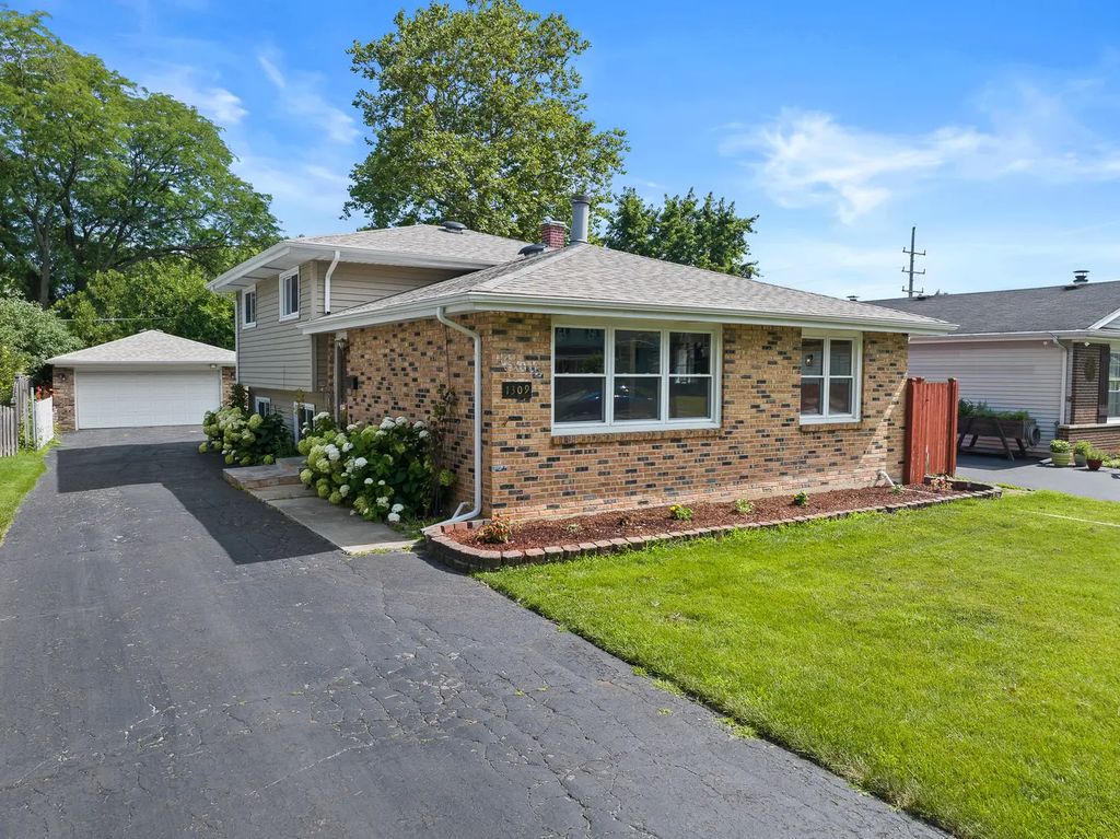 1309 Wilson Avenue, Wheaton
