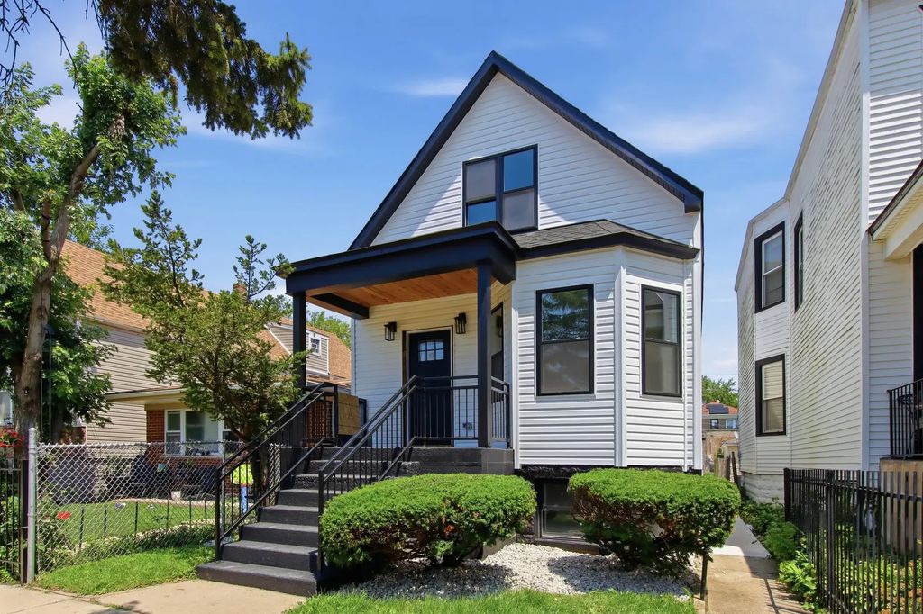 7311 S Aberdeen Avenue, Chicago