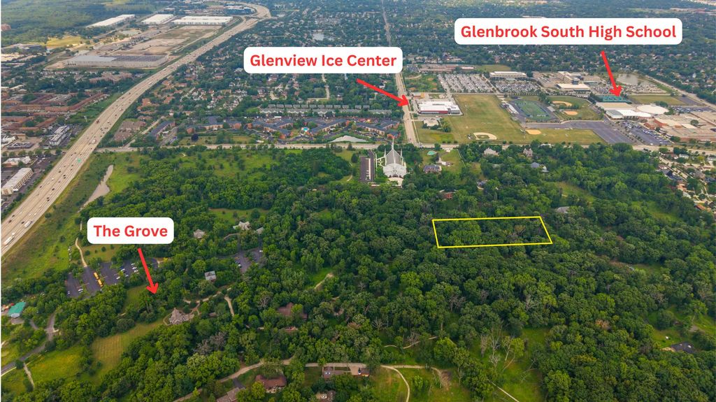 1594 Portage Run, Glenview