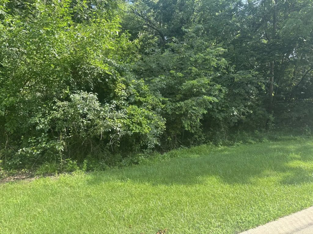 1182 Deerpath Court, Fox Lake