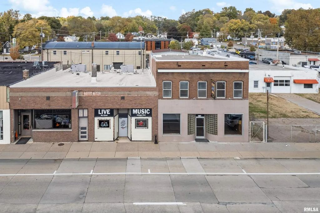 1720 State Street, Bettendorf