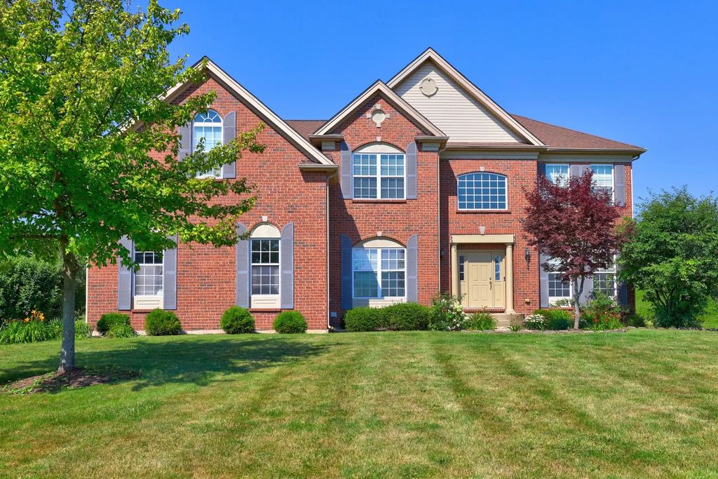 5587 Notting Hill Road, Gurnee