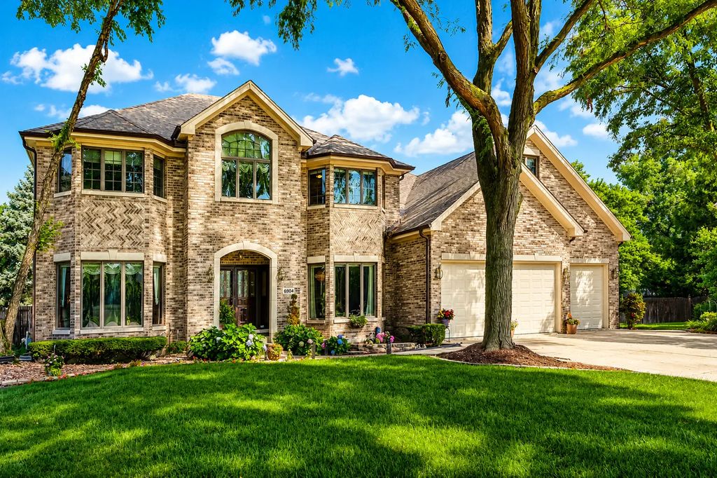 6904 Irish Court, Darien