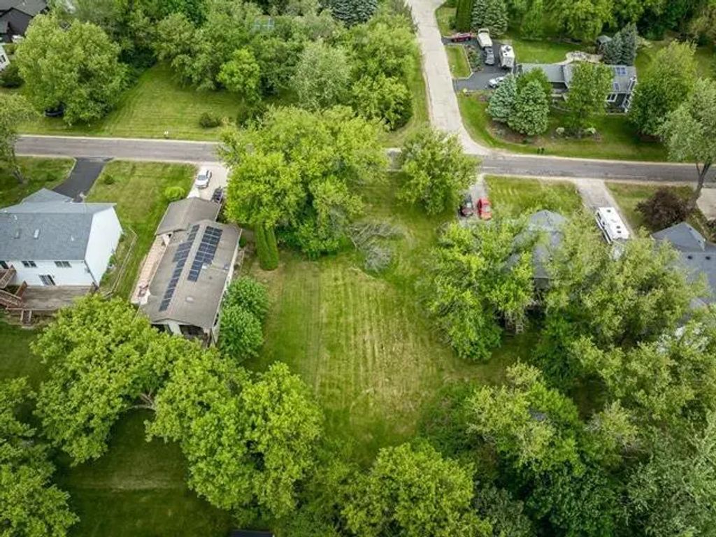 209 Redman Way, Poplar Grove