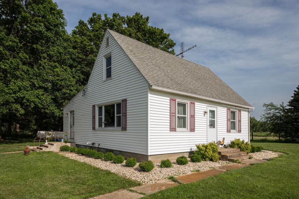 21665 2280 East Street, Princeton