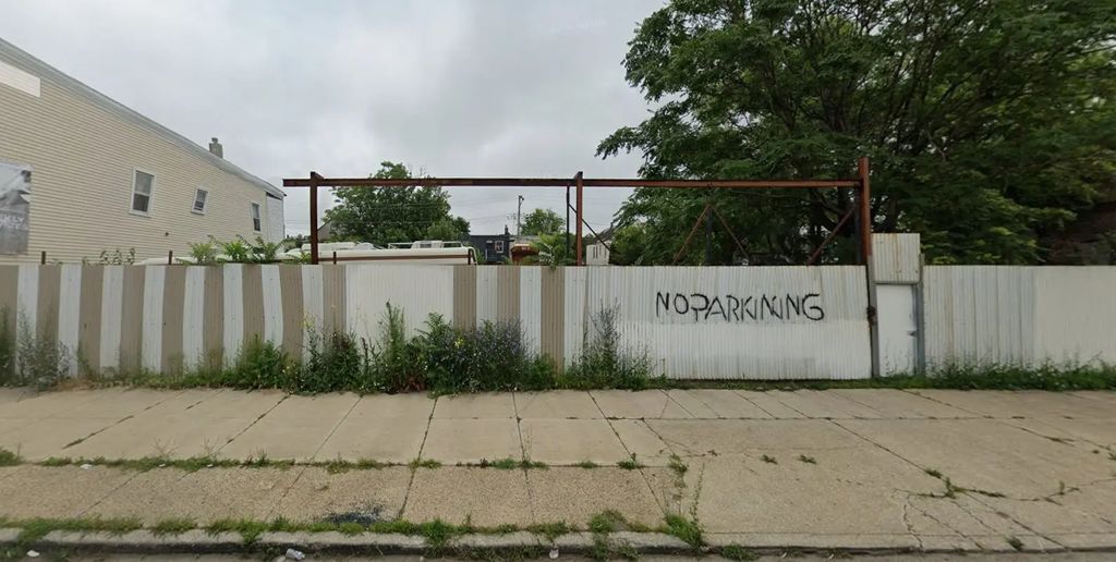 5637 S Ashland Avenue, Chicago