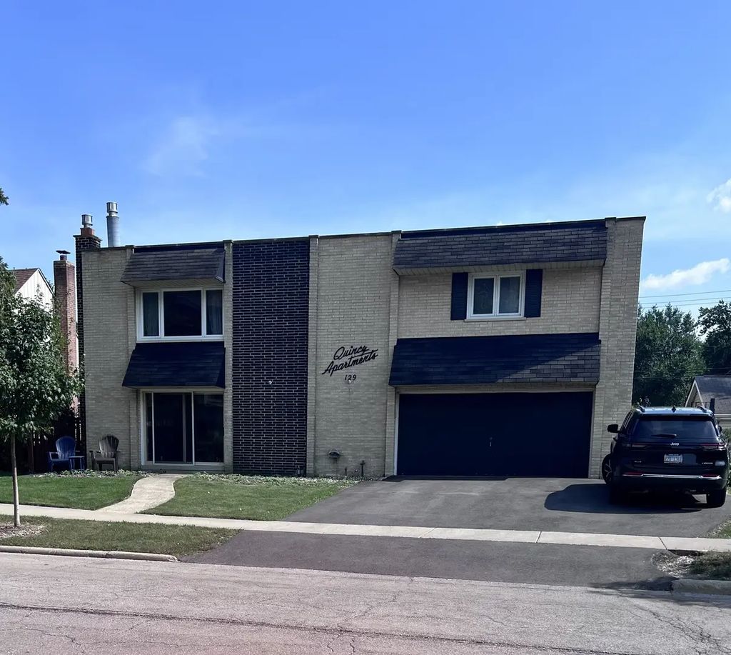 129 W Quincy Street 1, Westmont