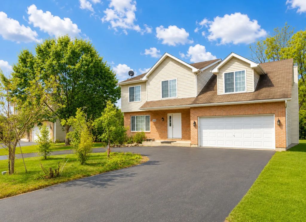 1462 Glen Ellyn Road, Glendale Heights