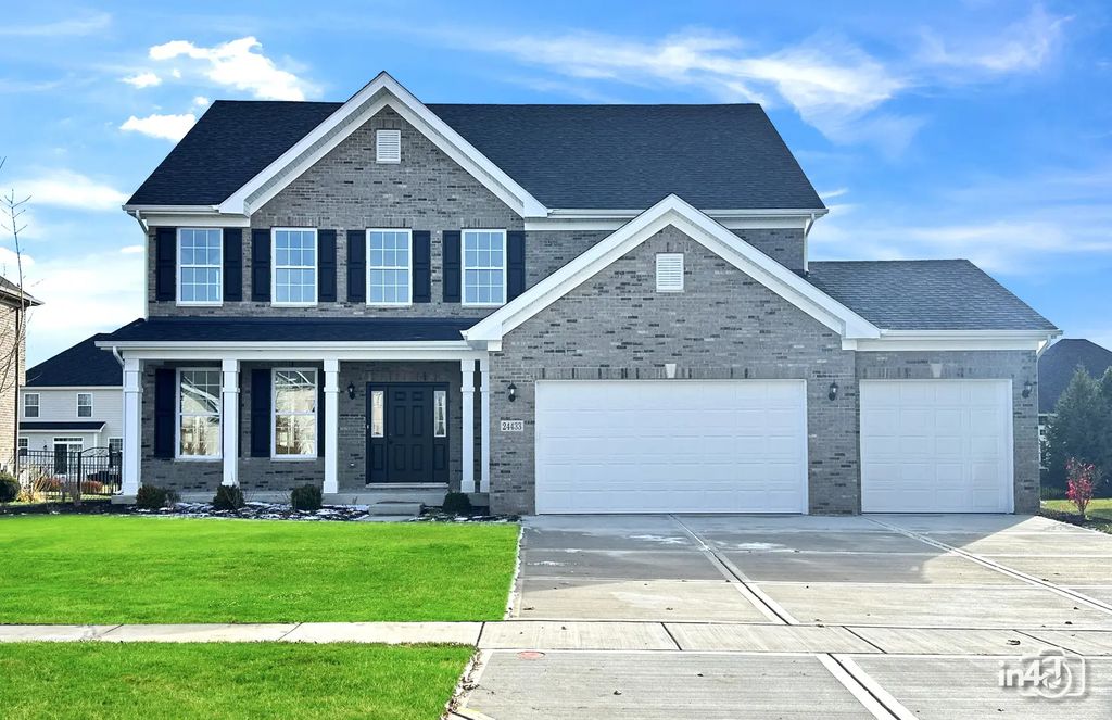 24524 W Isabel Lane, Shorewood