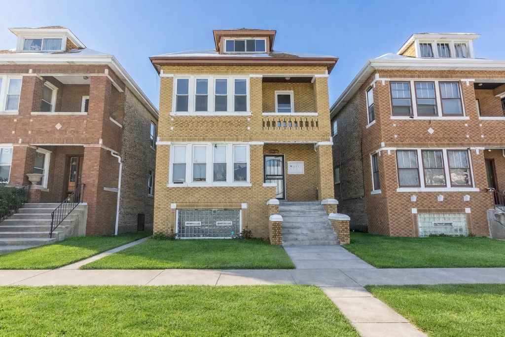 7230 S Talman Avenue, Chicago