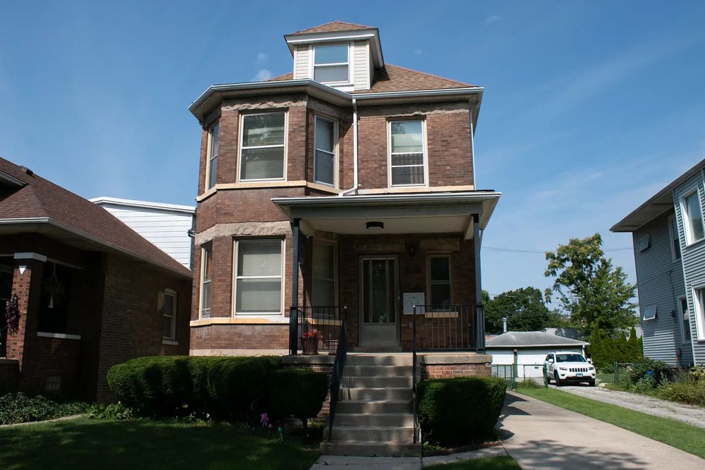 4342 N Lowell Avenue, Chicago, 60641