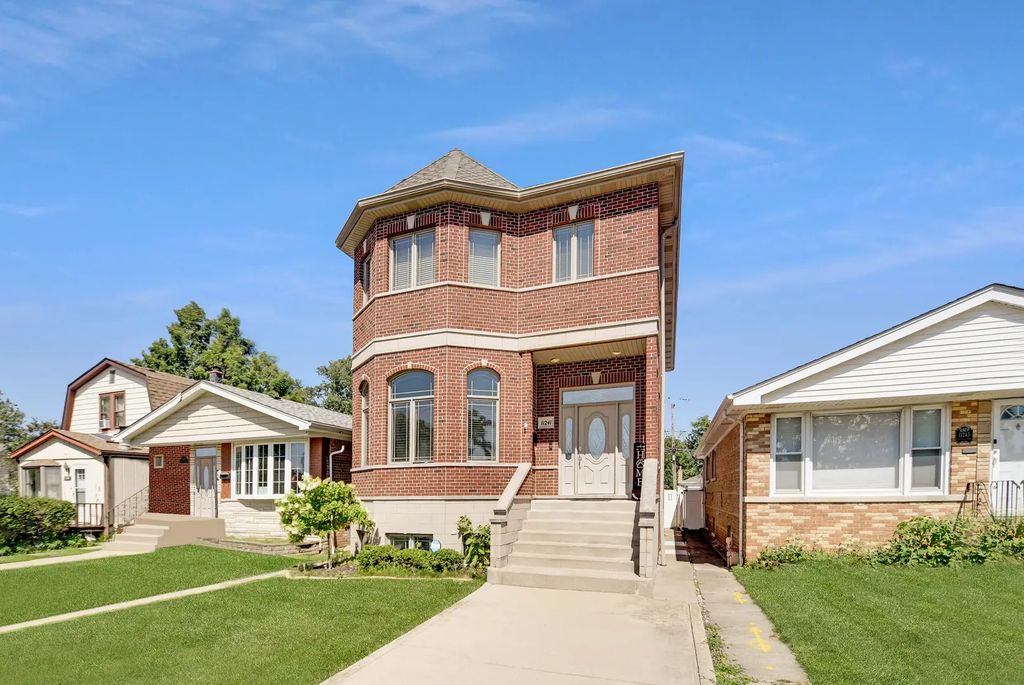 11241 S Central Park Avenue, Chicago, 60655
