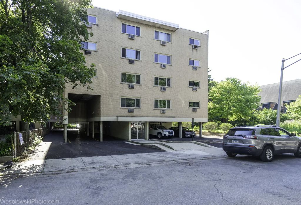 4939 S Dorchester Avenue 5f, Chicago