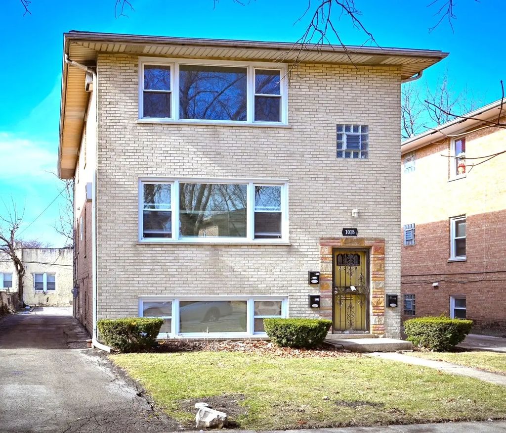 1018 S 11th Avenue 2, Maywood