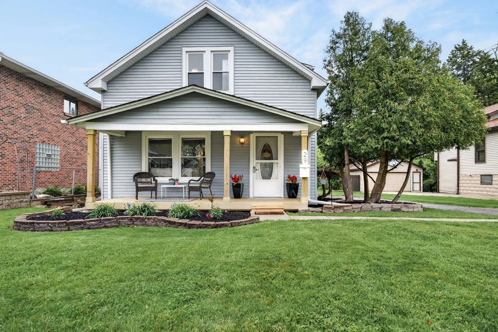29 N Ahrens Avenue, Lombard