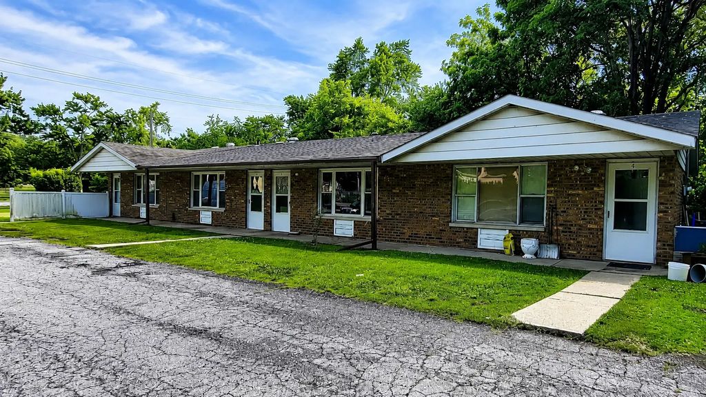 126 E 73rd Avenue, Merrillville