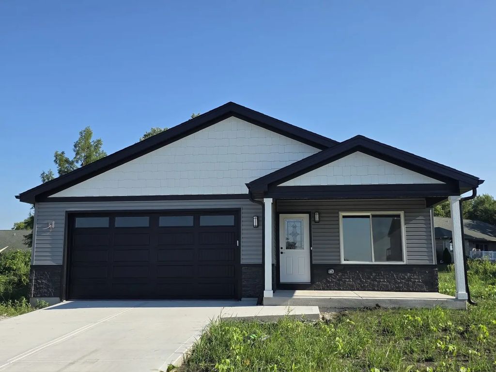 406 E Butler Avenue, Grant Park
