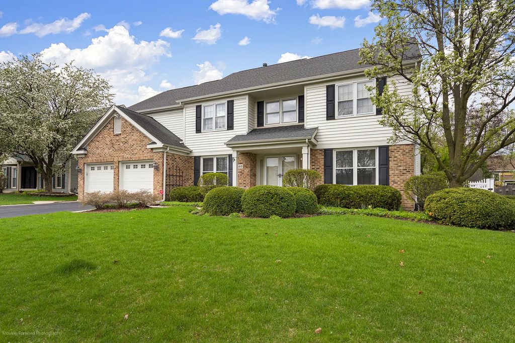 1660 Castillian Way, Mundelein