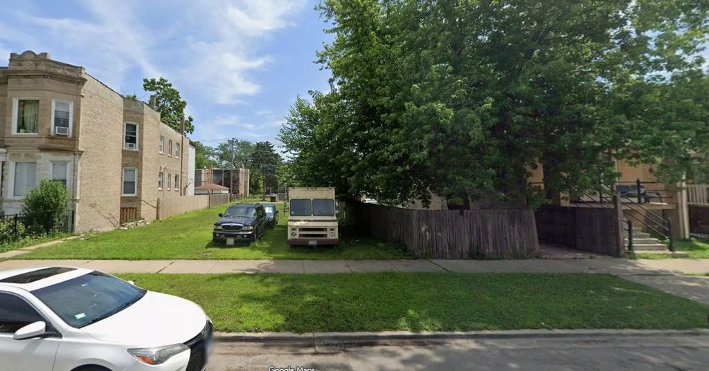 5600 S Laflin Street, Chicago