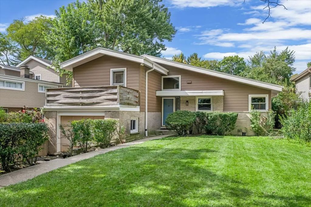 1326 Cavell Avenue, Highland Park