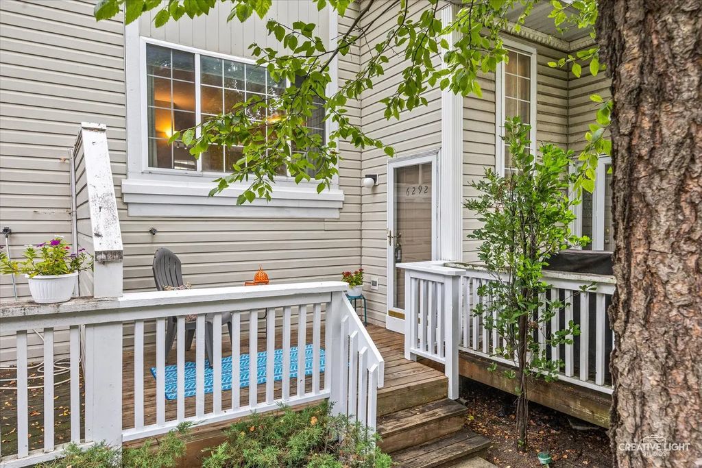 6292 Fremont Drive, Hanover Park