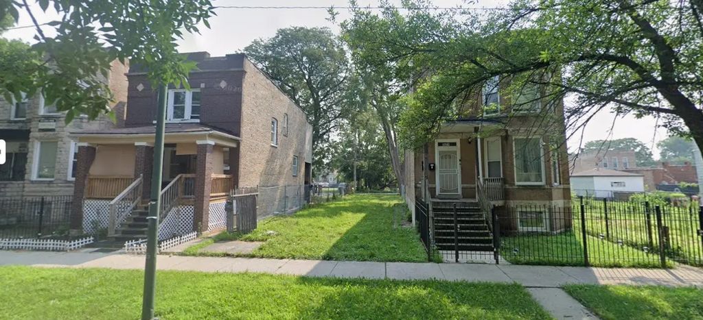 5629 S Elizabeth Street, Chicago
