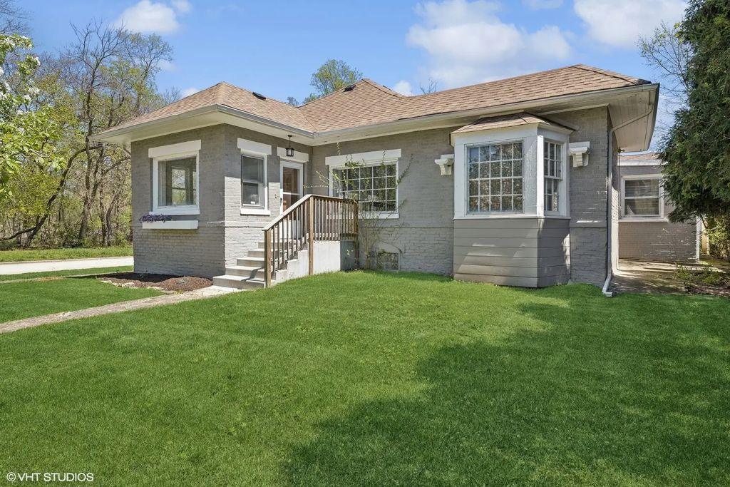 8223 W 30th Street, North Riverside