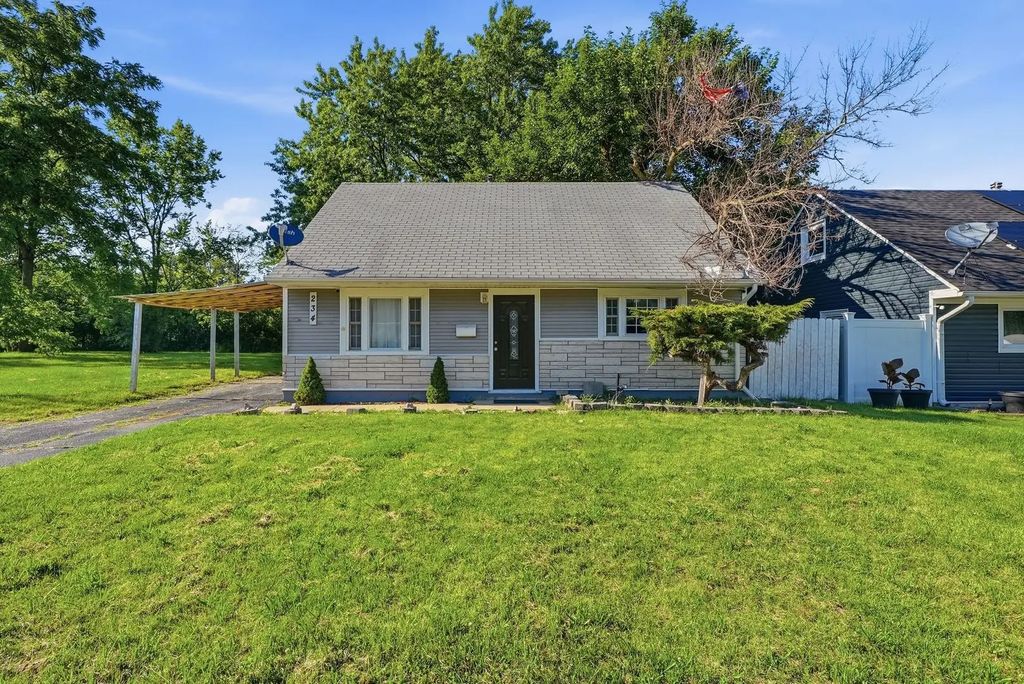 234 Arrowhead Street, Park Forest
