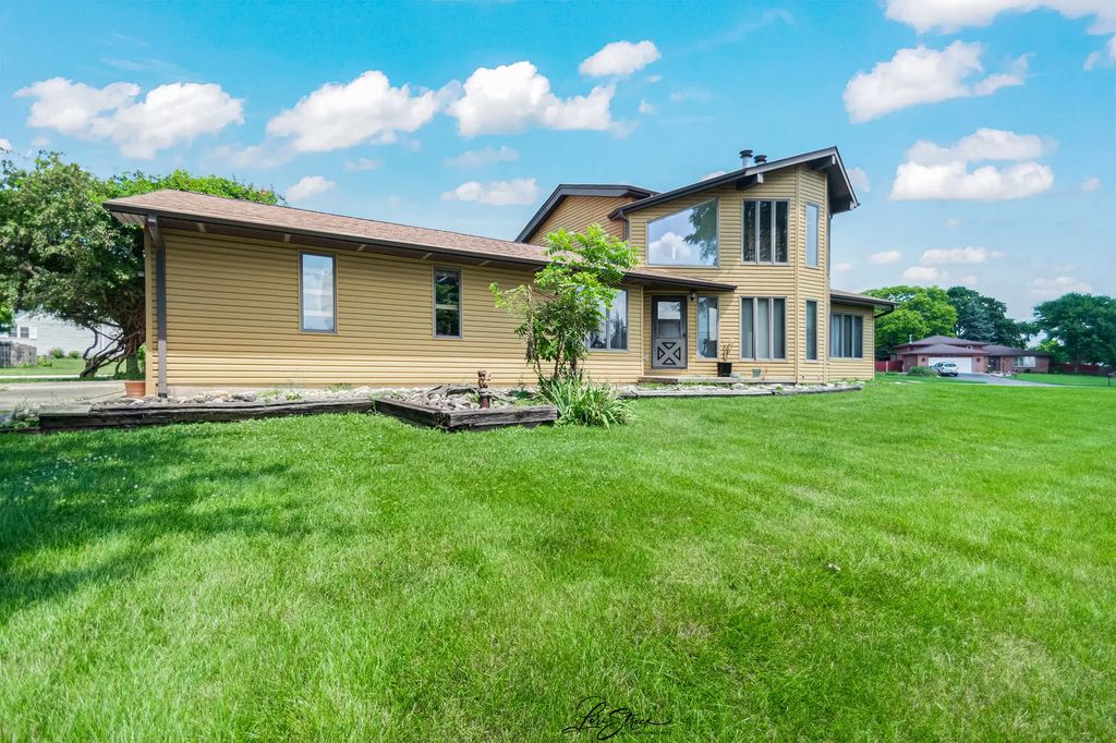 416 Auburn Court, New Lenox