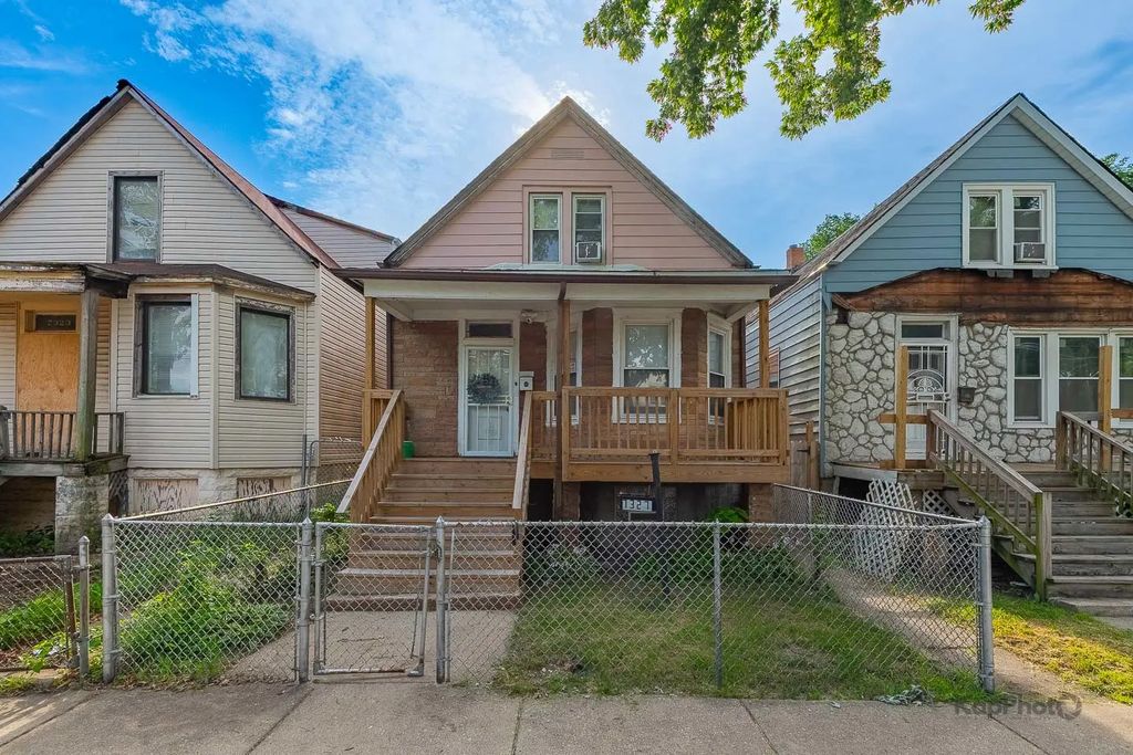 7327 S Carpenter Street, Chicago, 60621