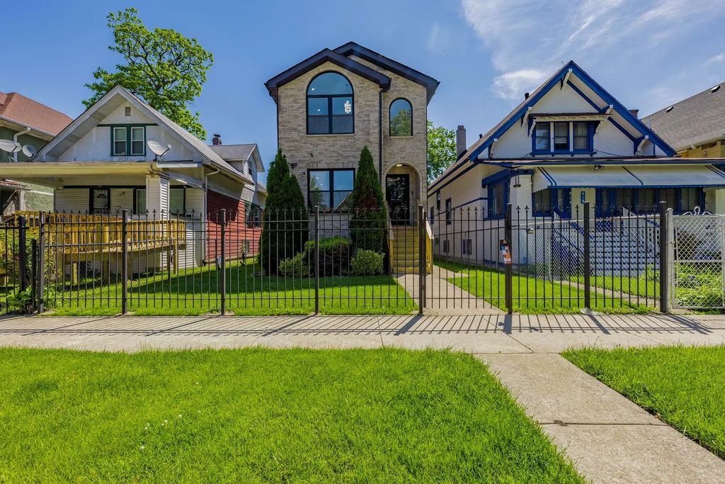 921 N Lorel Avenue, Chicago