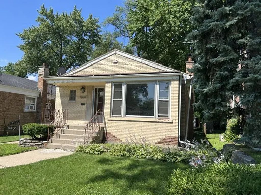 14436 S Michigan Avenue, Riverdale