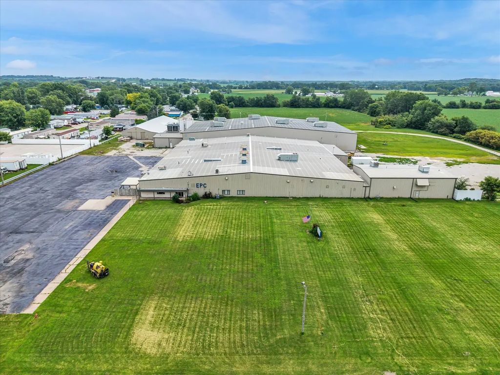 202 1st Street, Kalona