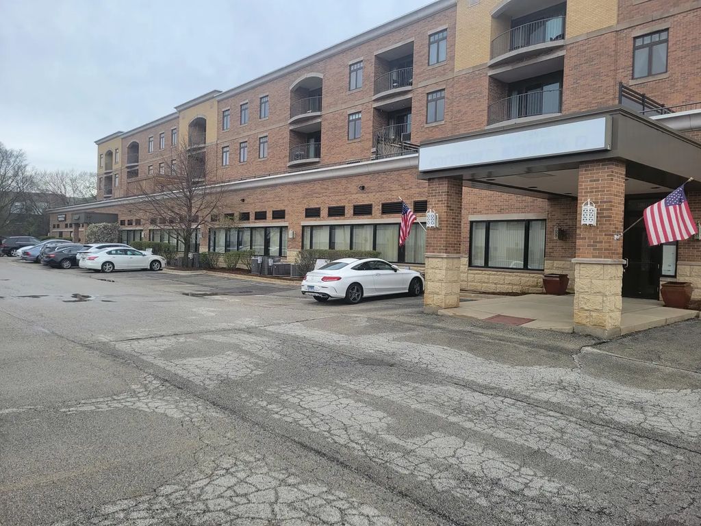 6400 N Northwest Highway, Chicago