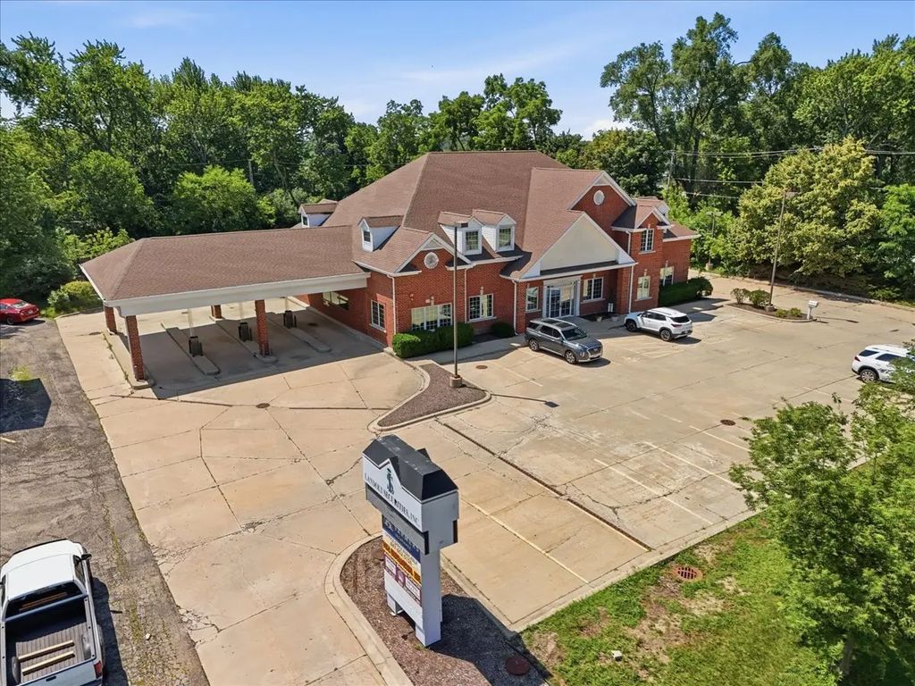 41412 N Il Route 83, Antioch